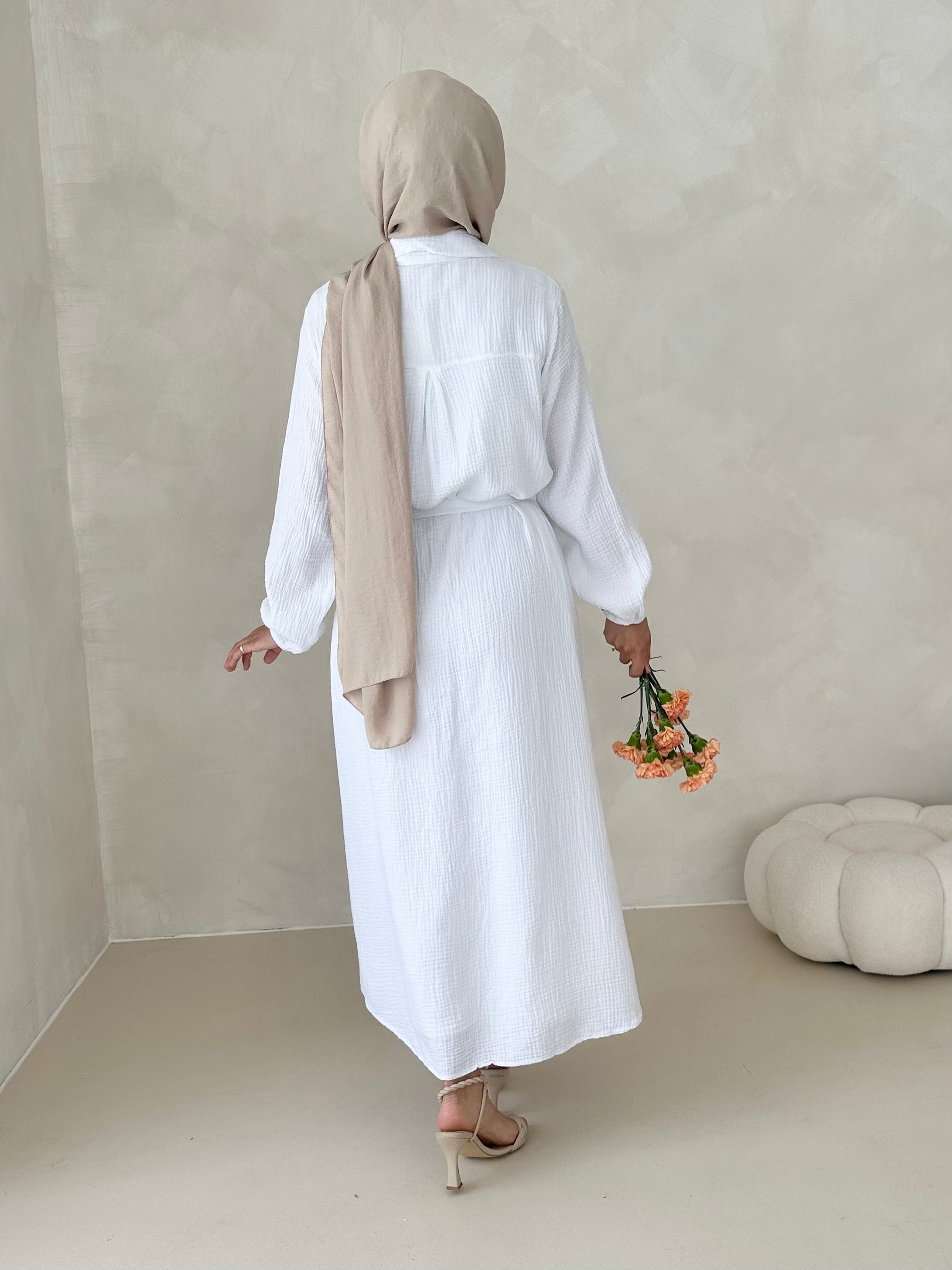 Robe en mousseline AVEC CEINTURE