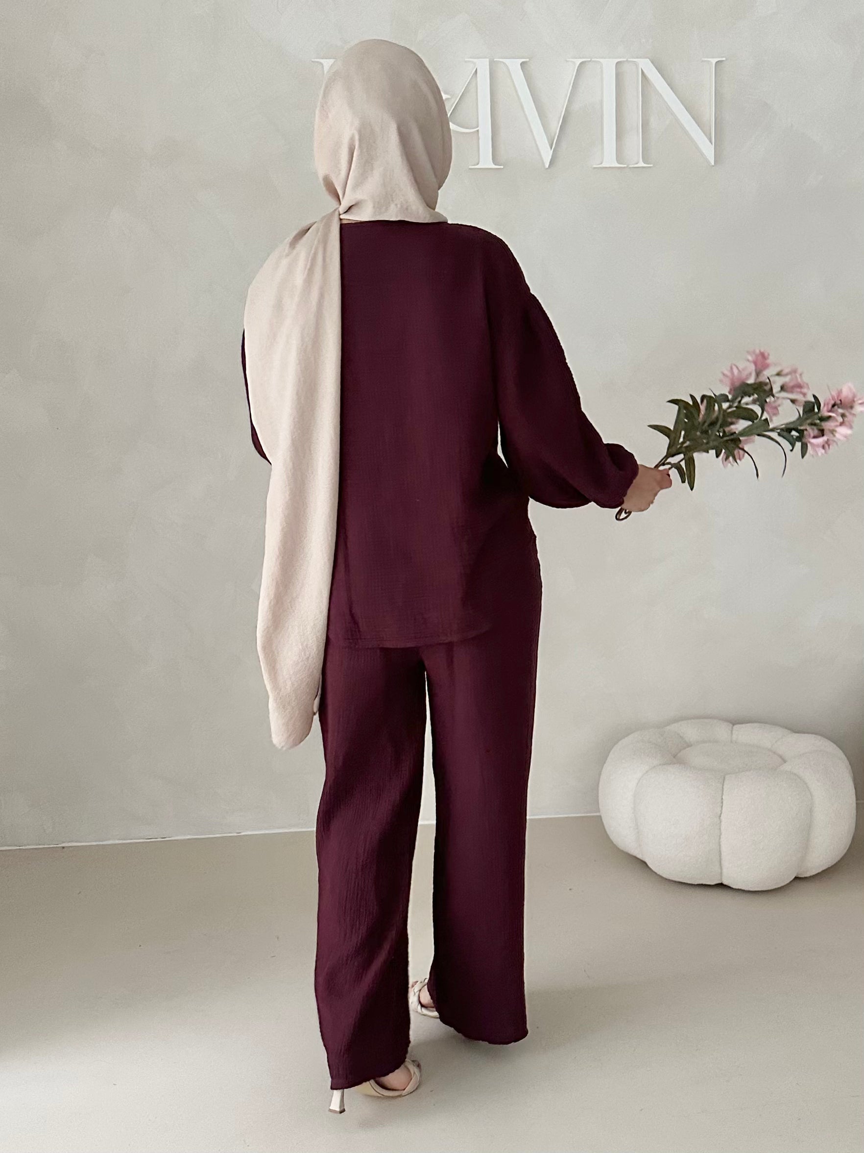 Costume deux pièces en mousseline À LACETS