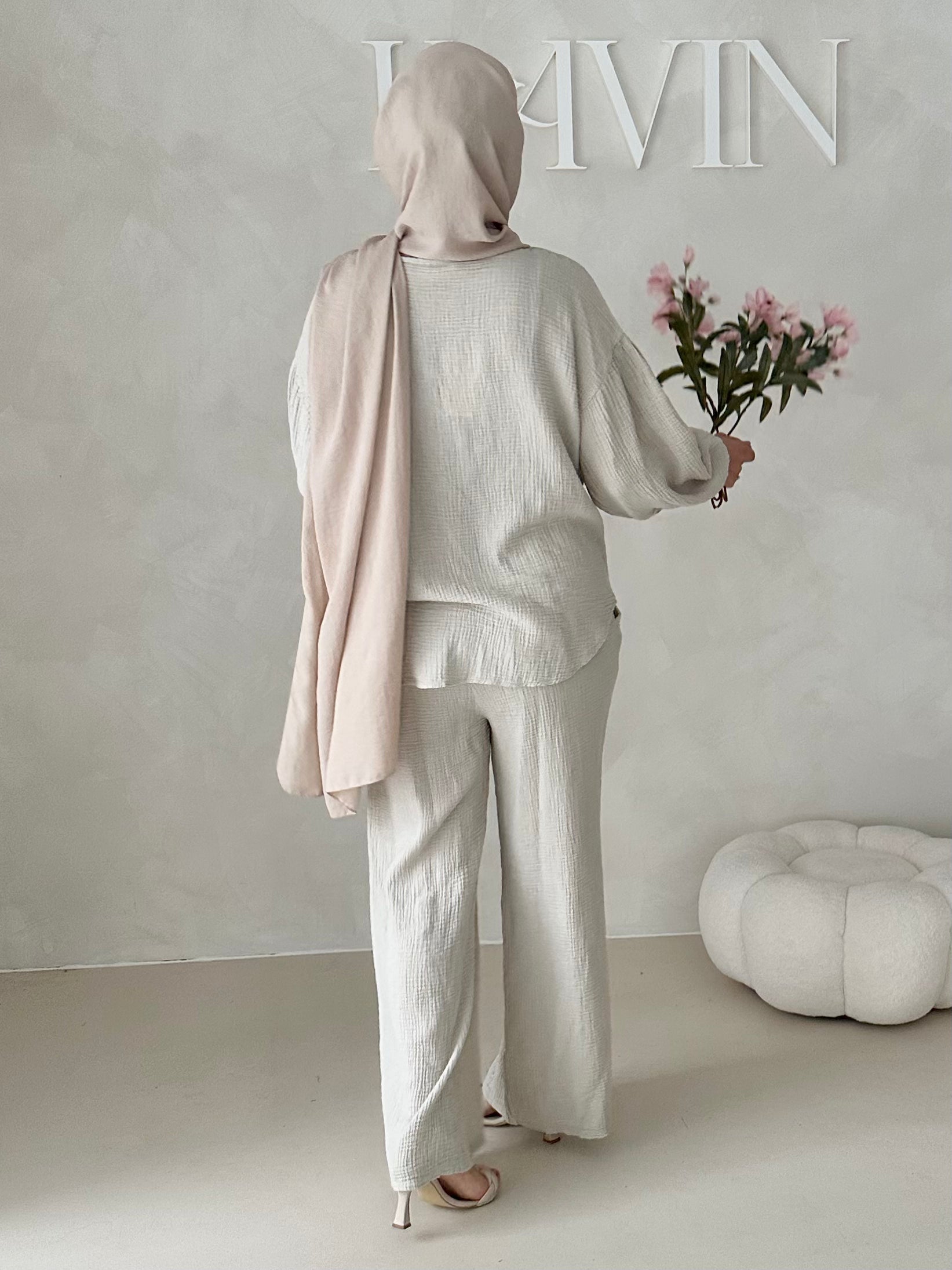 Costume deux pièces en mousseline À LACETS