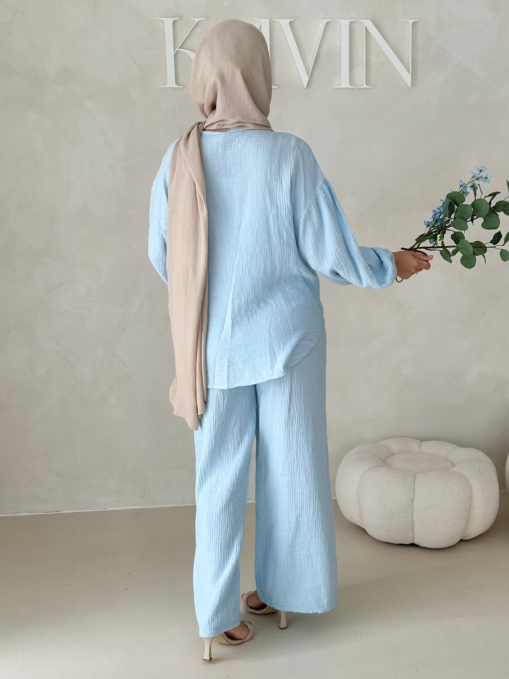 Costume deux pièces en mousseline À LACETS