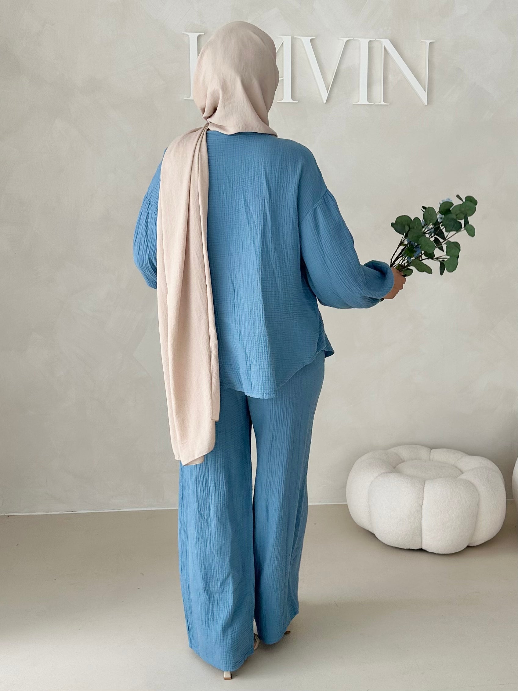 Costume deux pièces en mousseline À LACETS