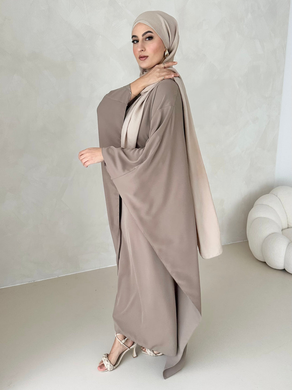 Farah Abaya