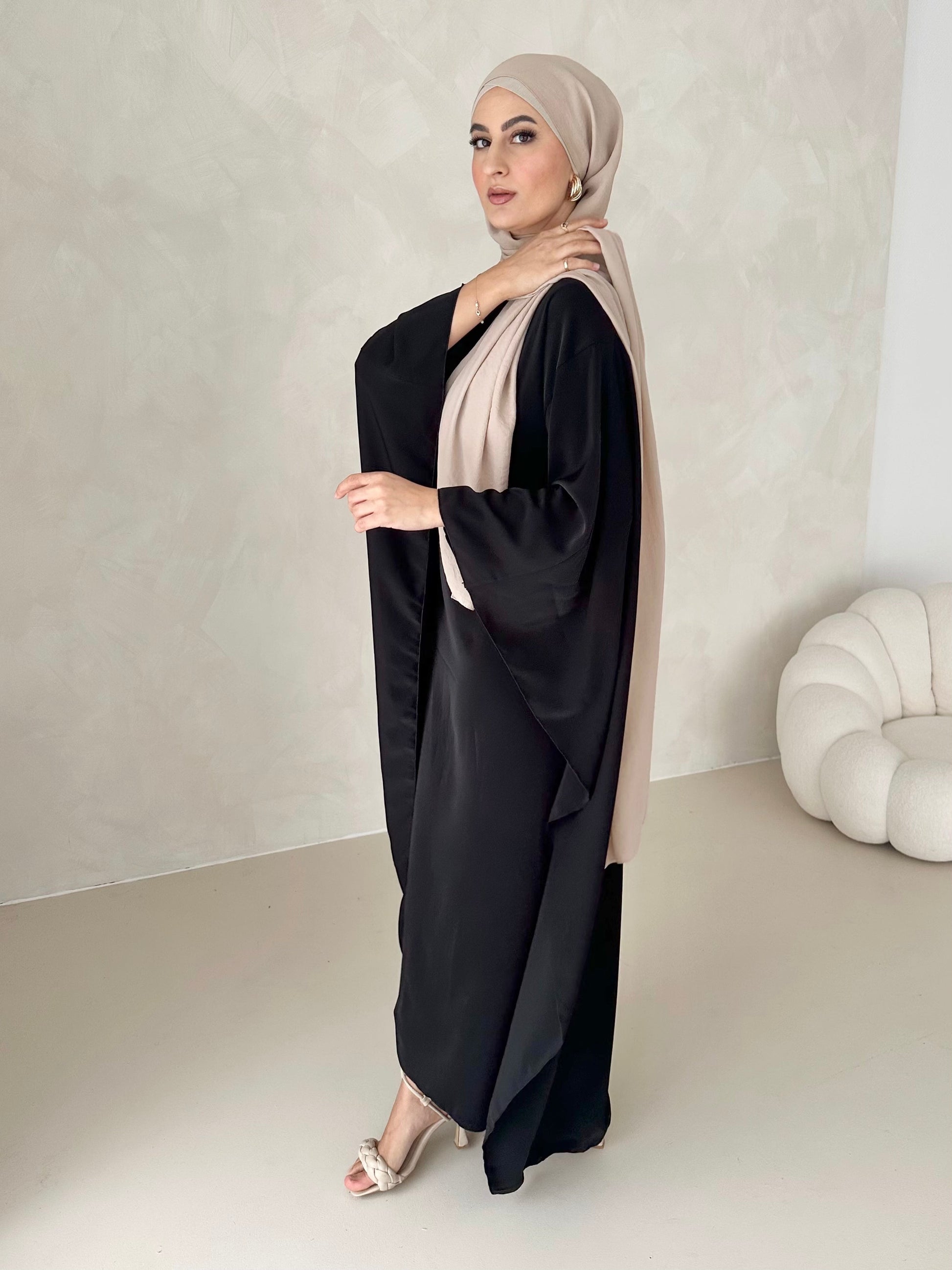 Farah Abaya