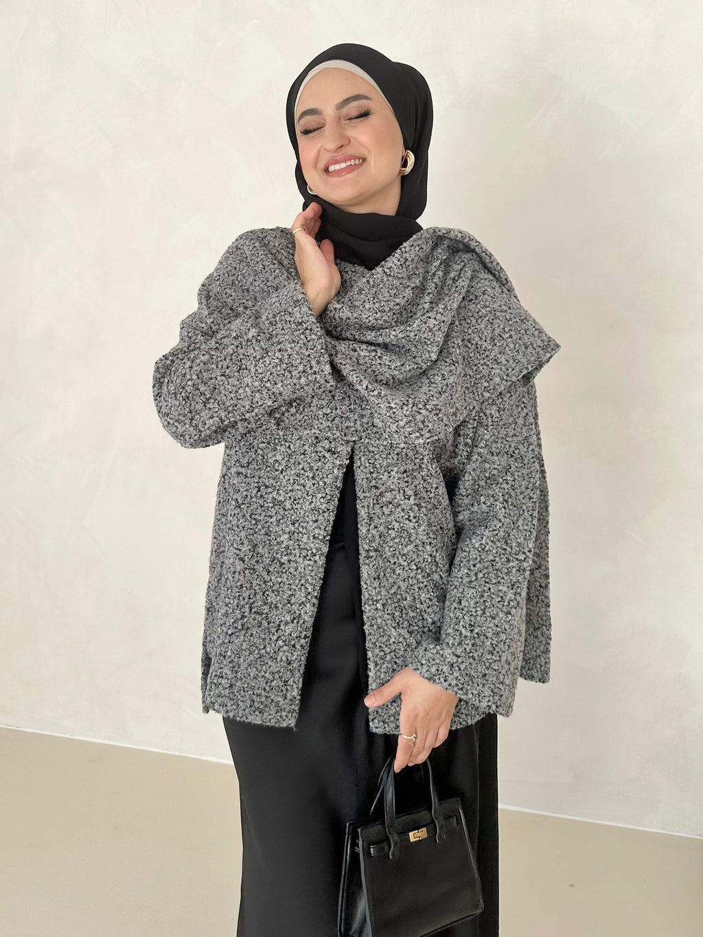 Manteau Teddy avec écharpe intégrée