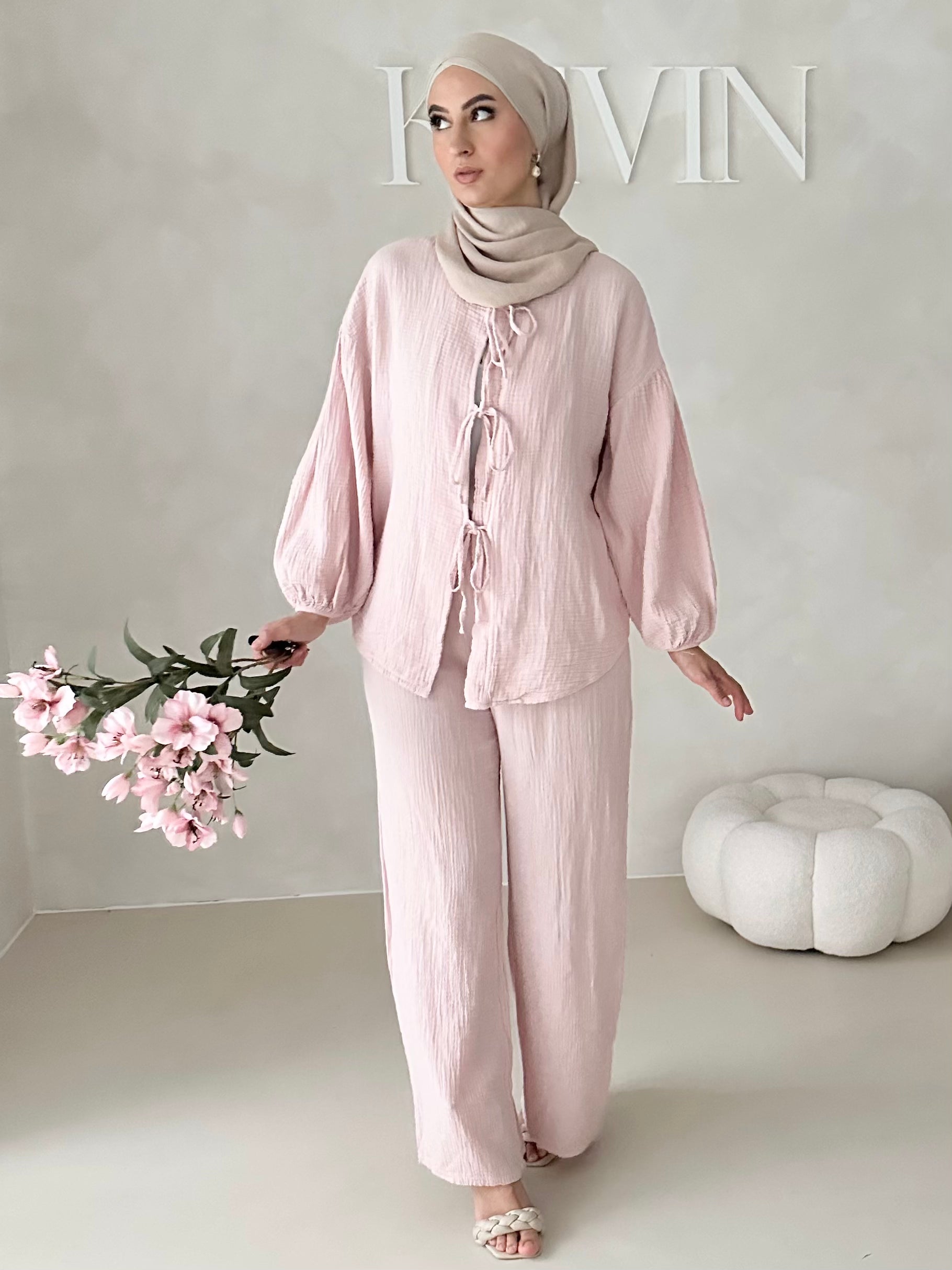 Costume deux pièces en mousseline À LACETS