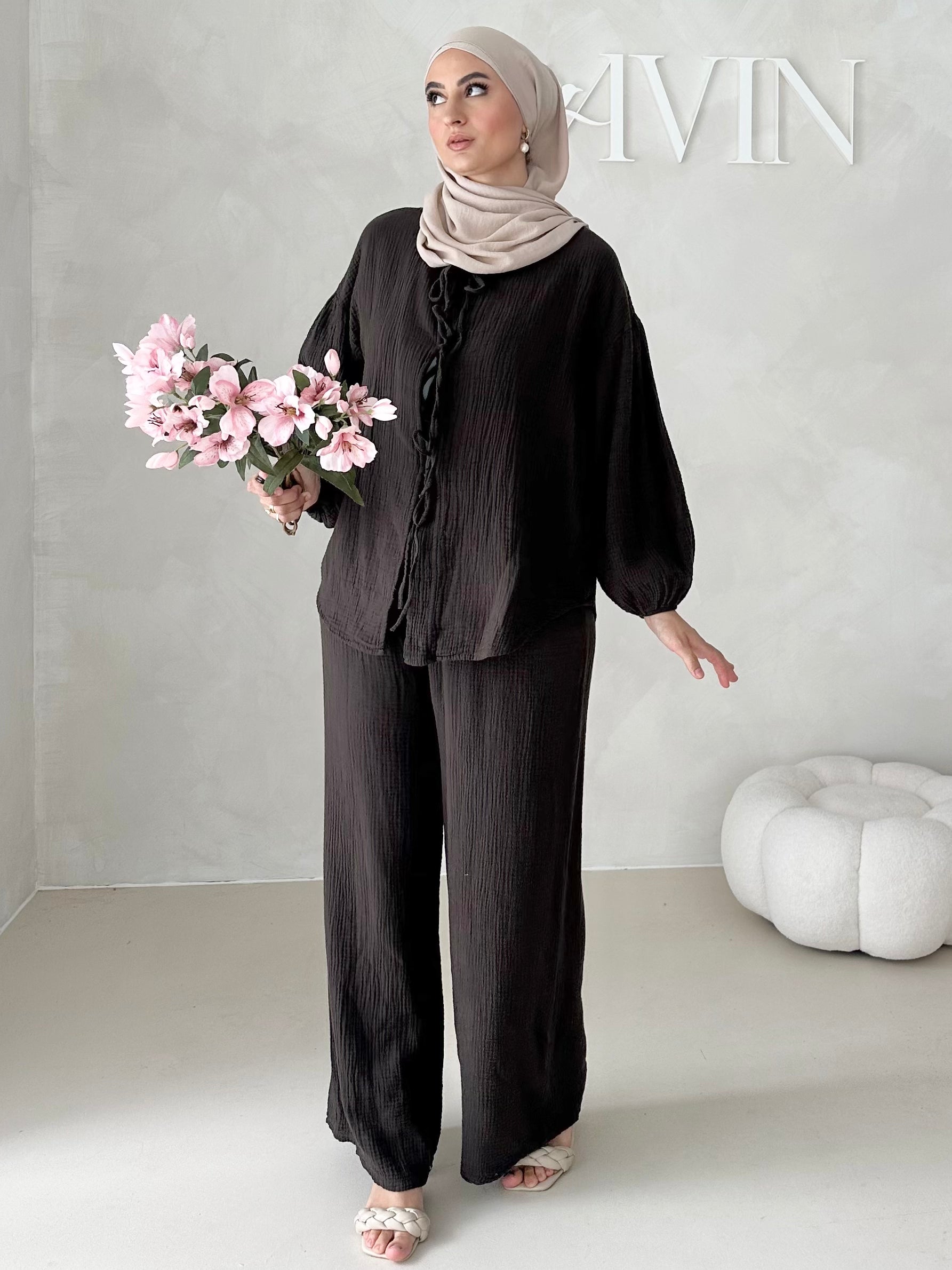 Costume deux pièces en mousseline À LACETS