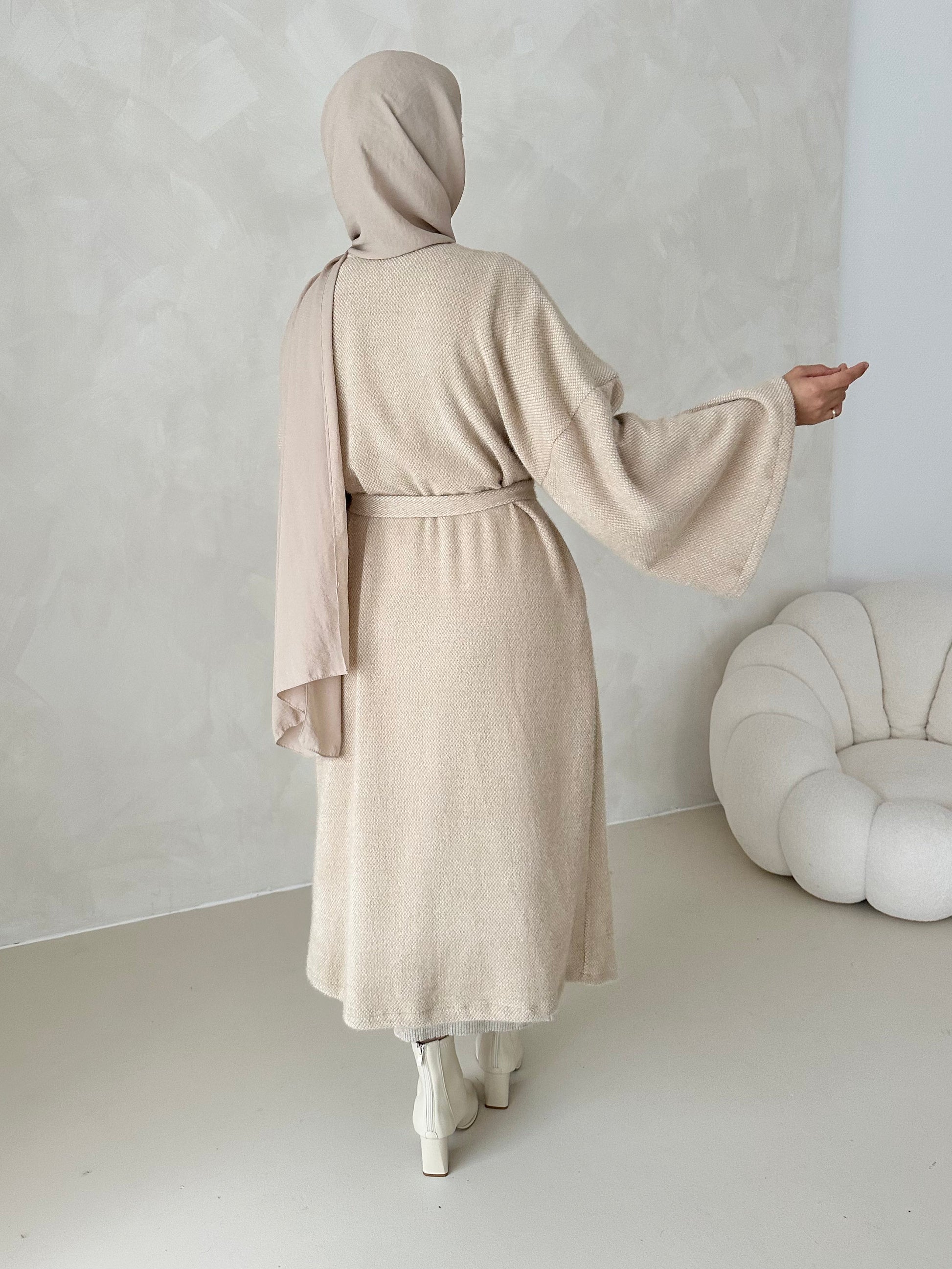 Manteau douillet avec ceinture