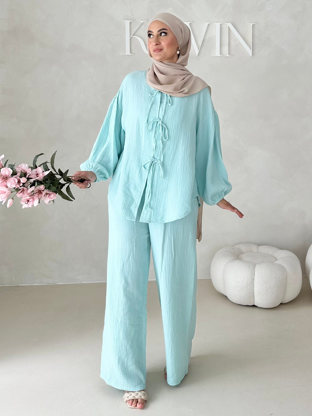 Costume deux pièces en mousseline À LACETS