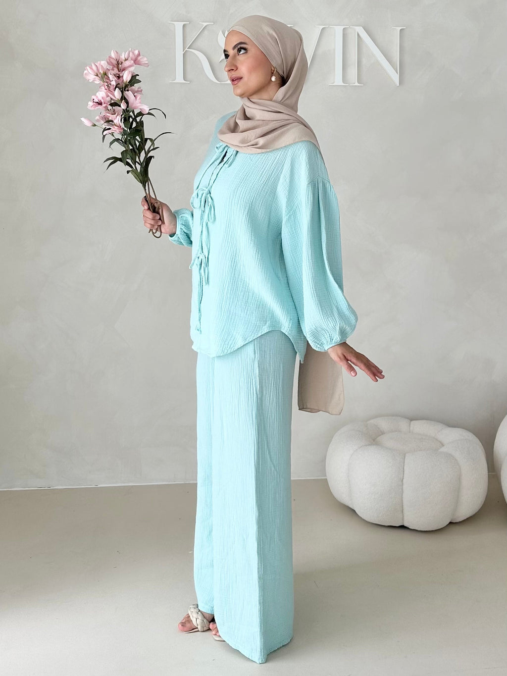 Costume deux pièces en mousseline À LACETS