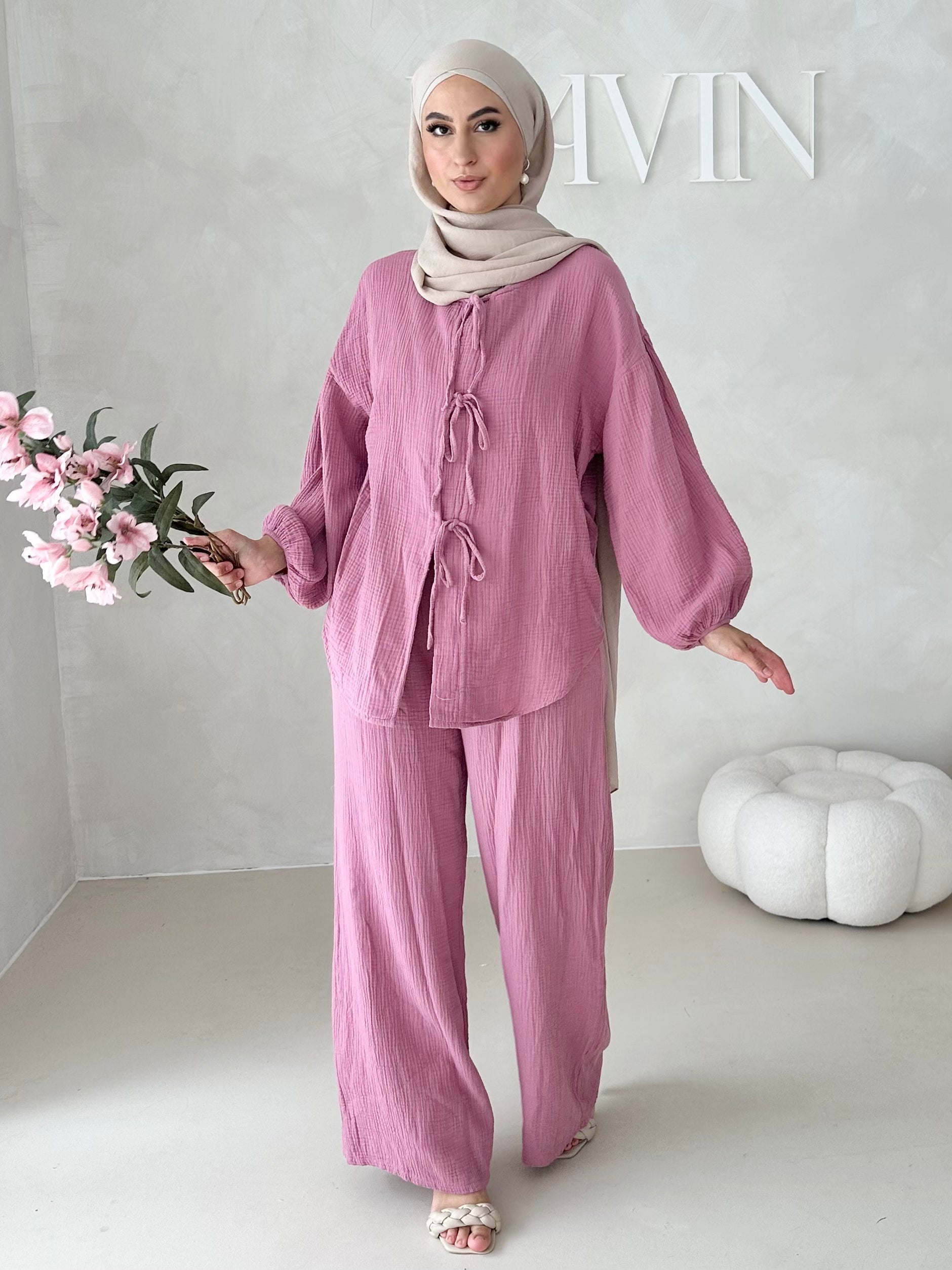 Costume deux pièces en mousseline À LACETS