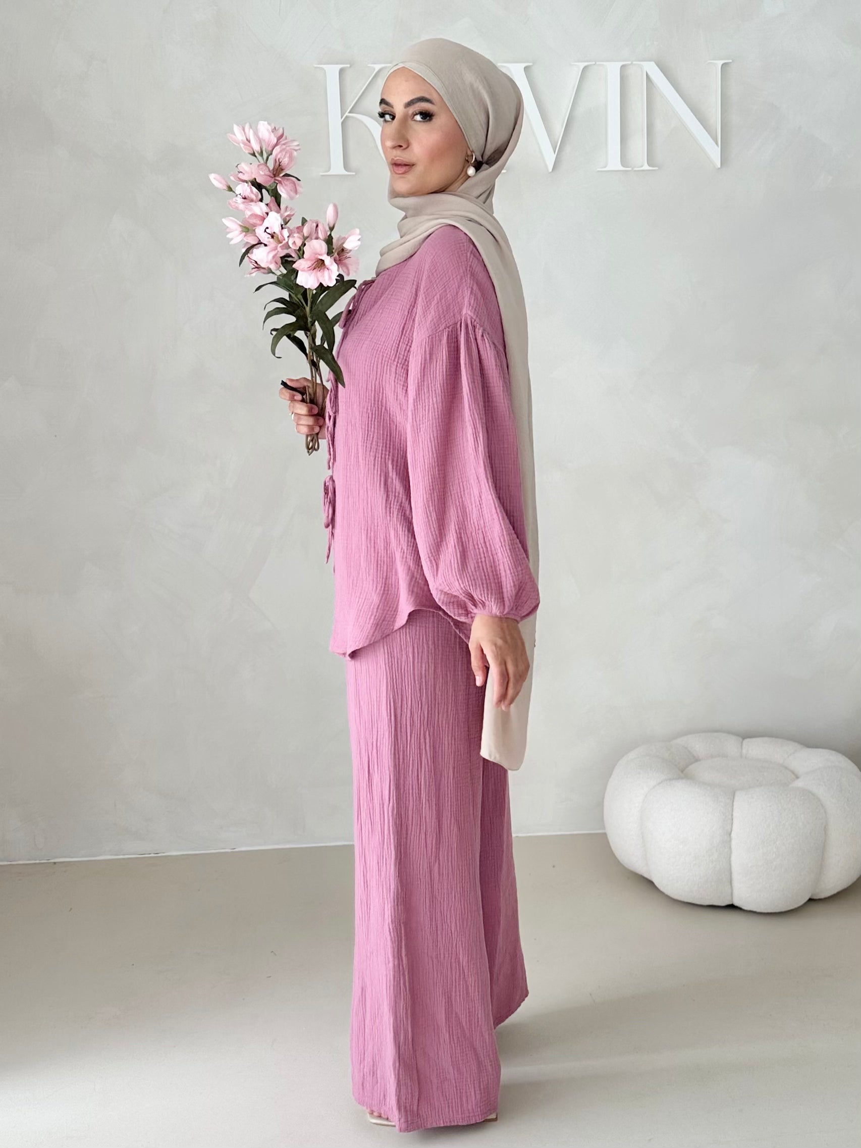 Costume deux pièces en mousseline À LACETS