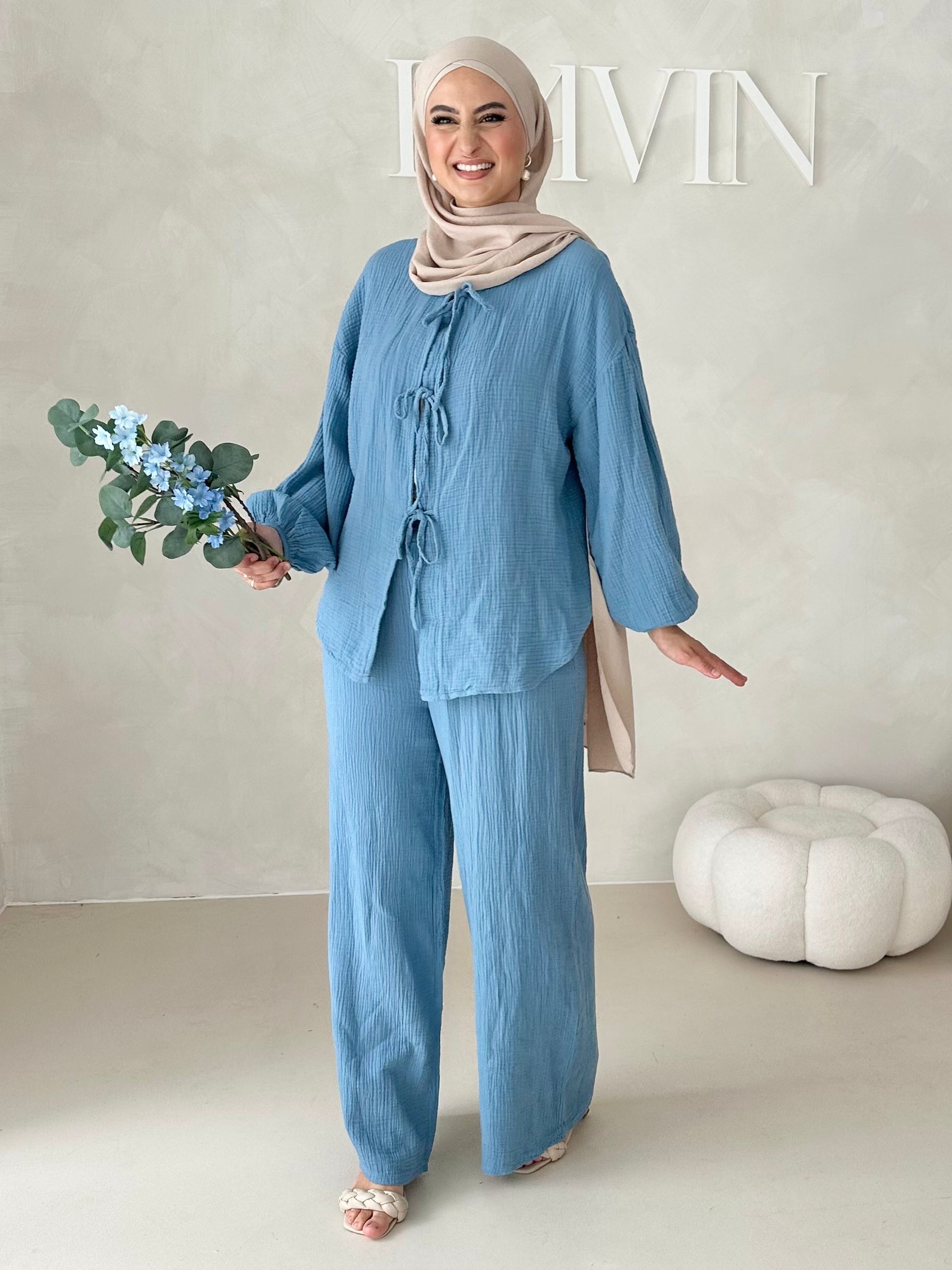 Costume deux pièces en mousseline À LACETS