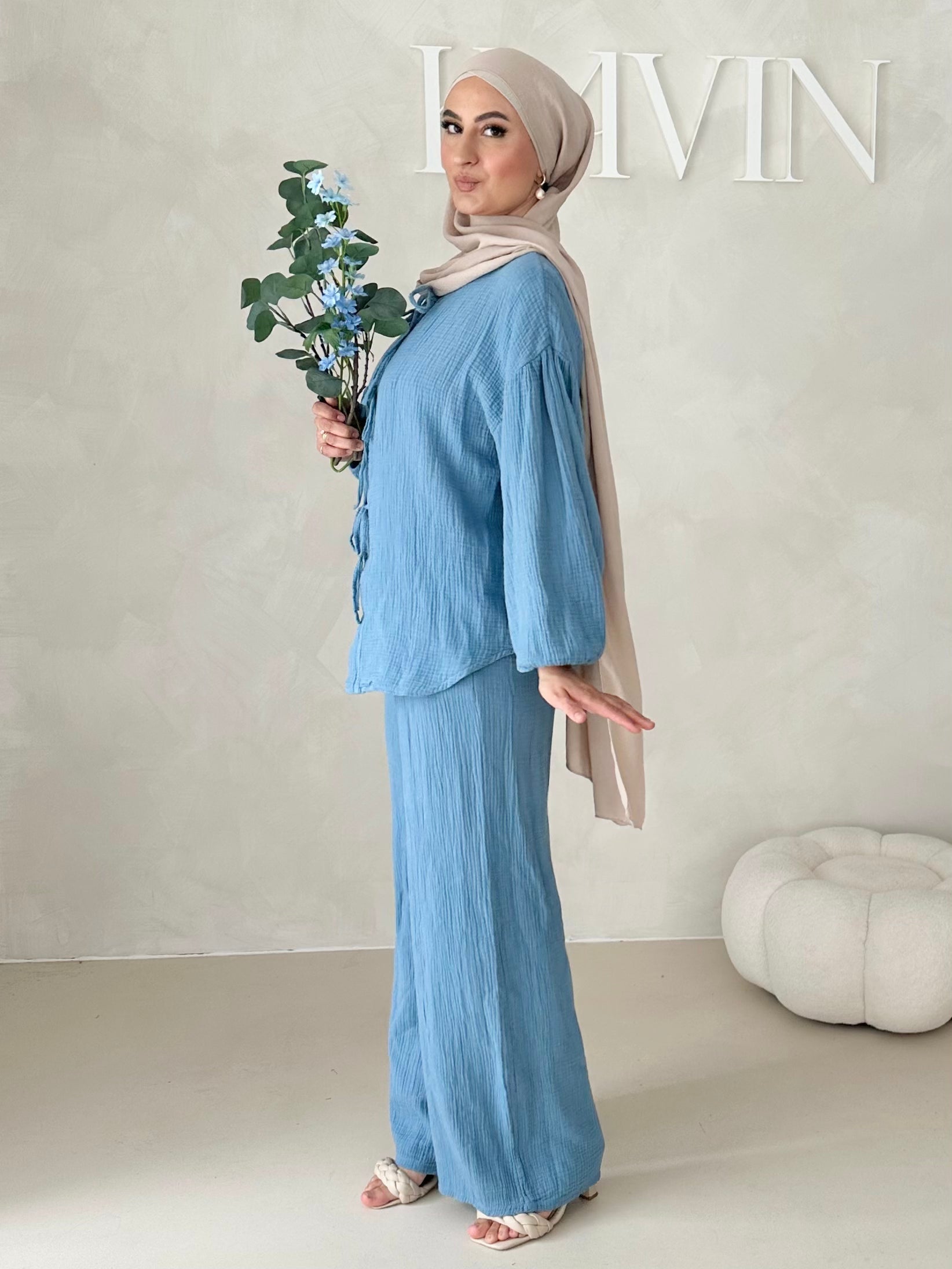 Costume deux pièces en mousseline À LACETS