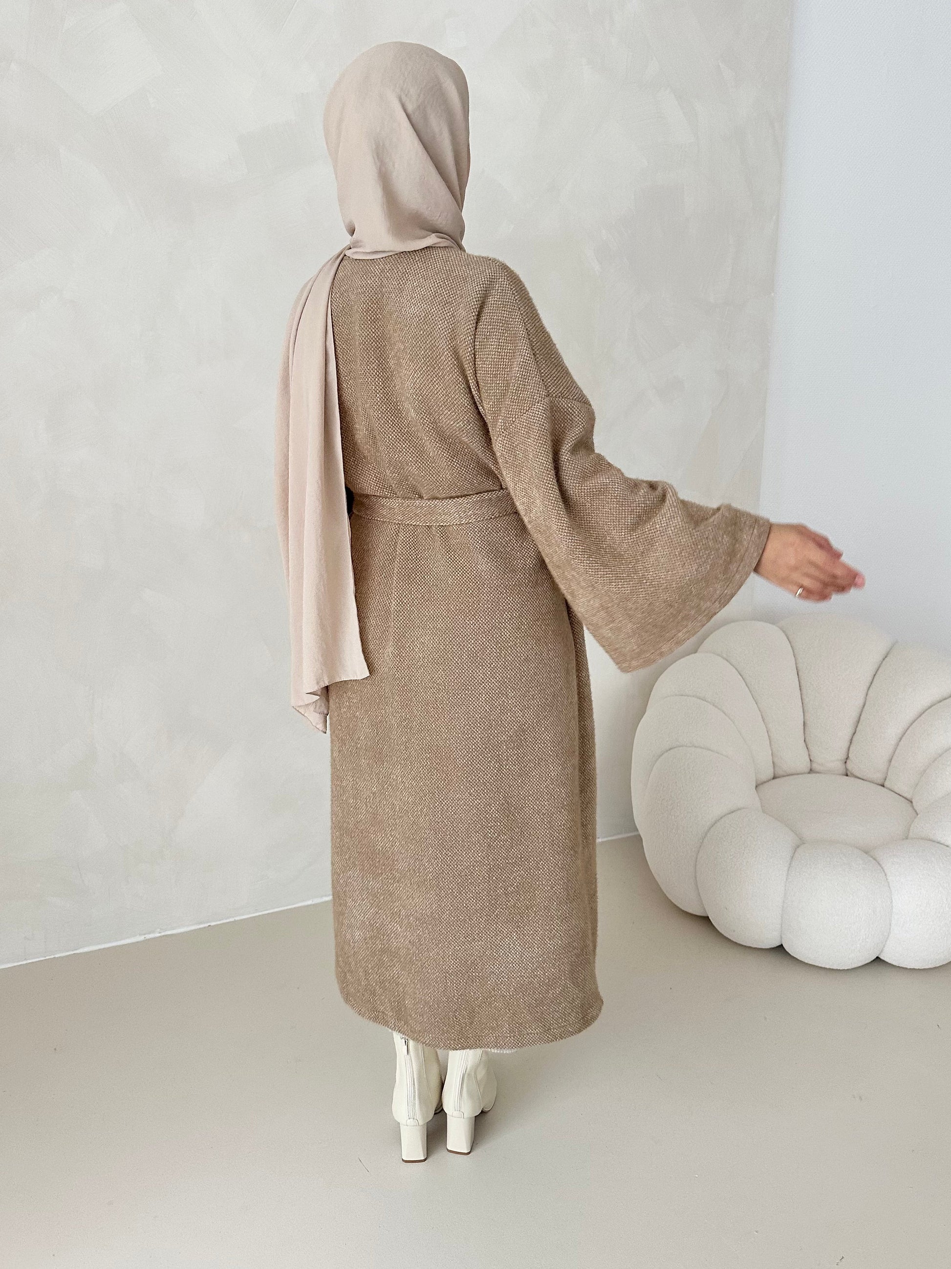 Manteau douillet avec ceinture