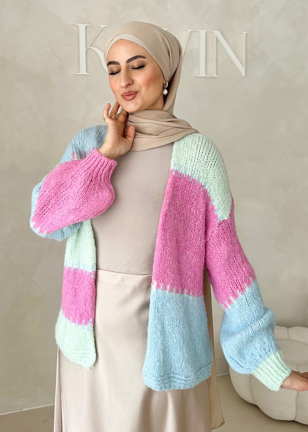 Carie Cardigan