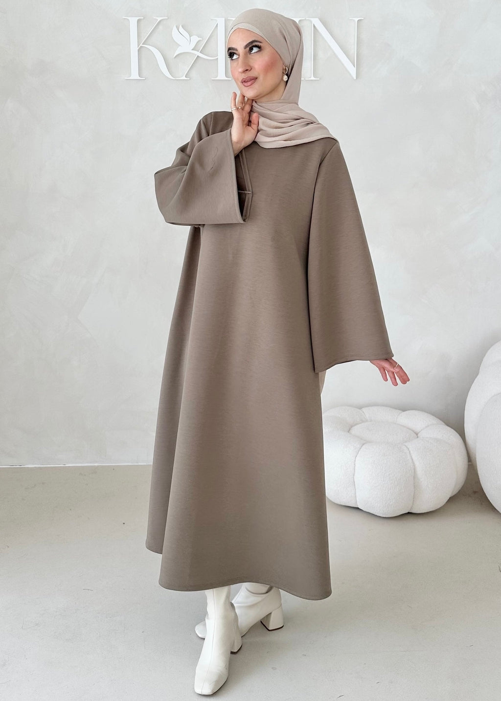 Robe à manches larges