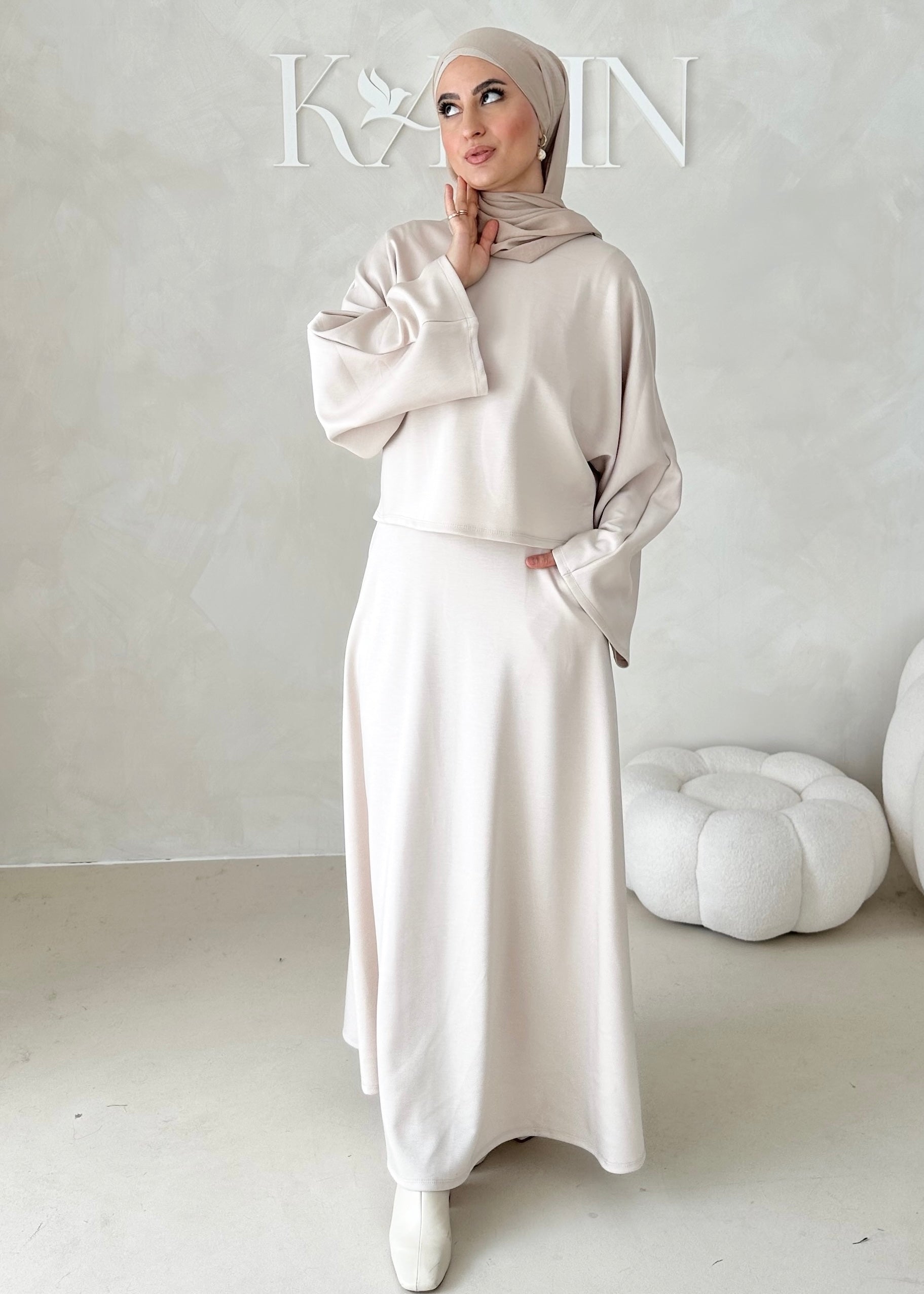 Costume deux pièces à manches larges