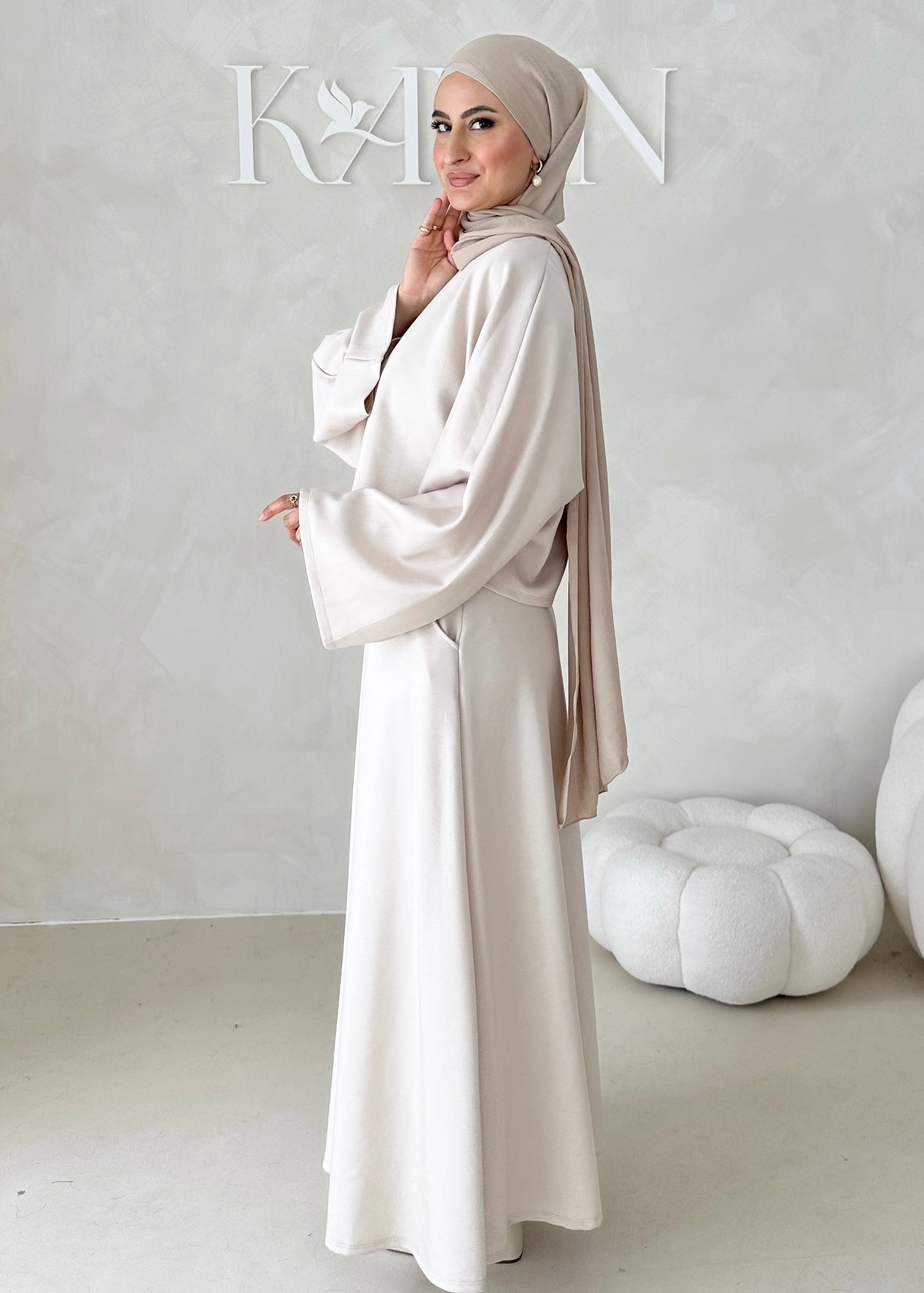 Costume deux pièces à manches larges