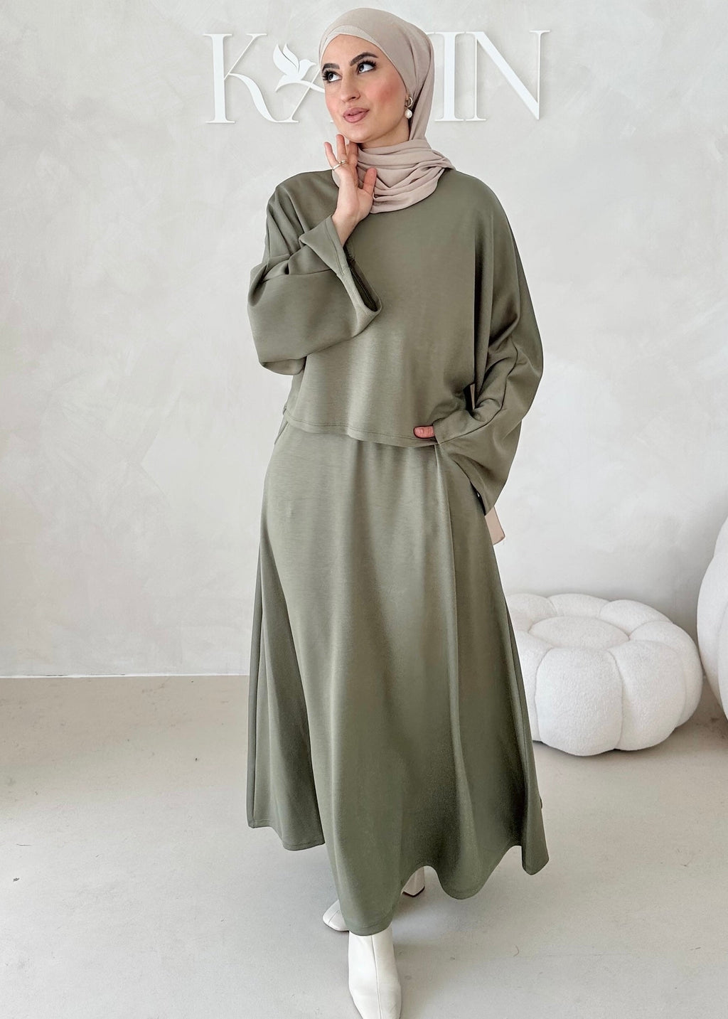 Costume deux pièces à manches larges