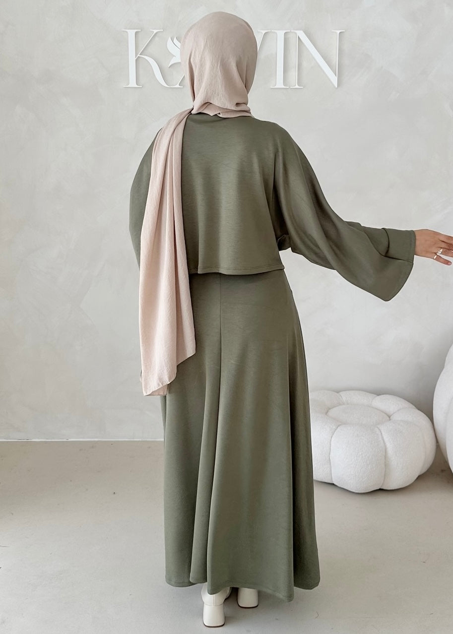 Costume deux pièces à manches larges