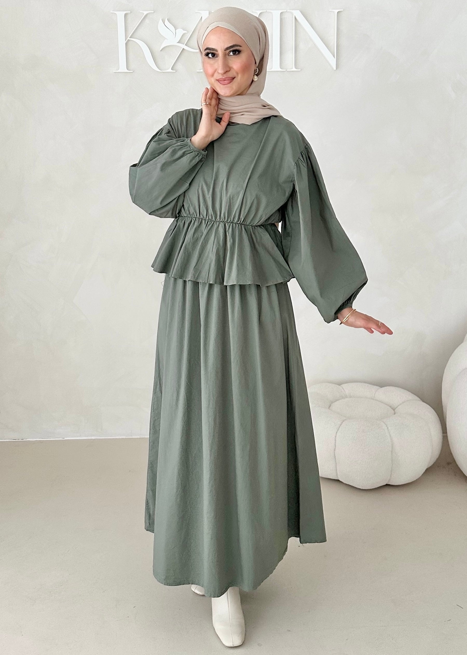 Costume deux pièces à volants