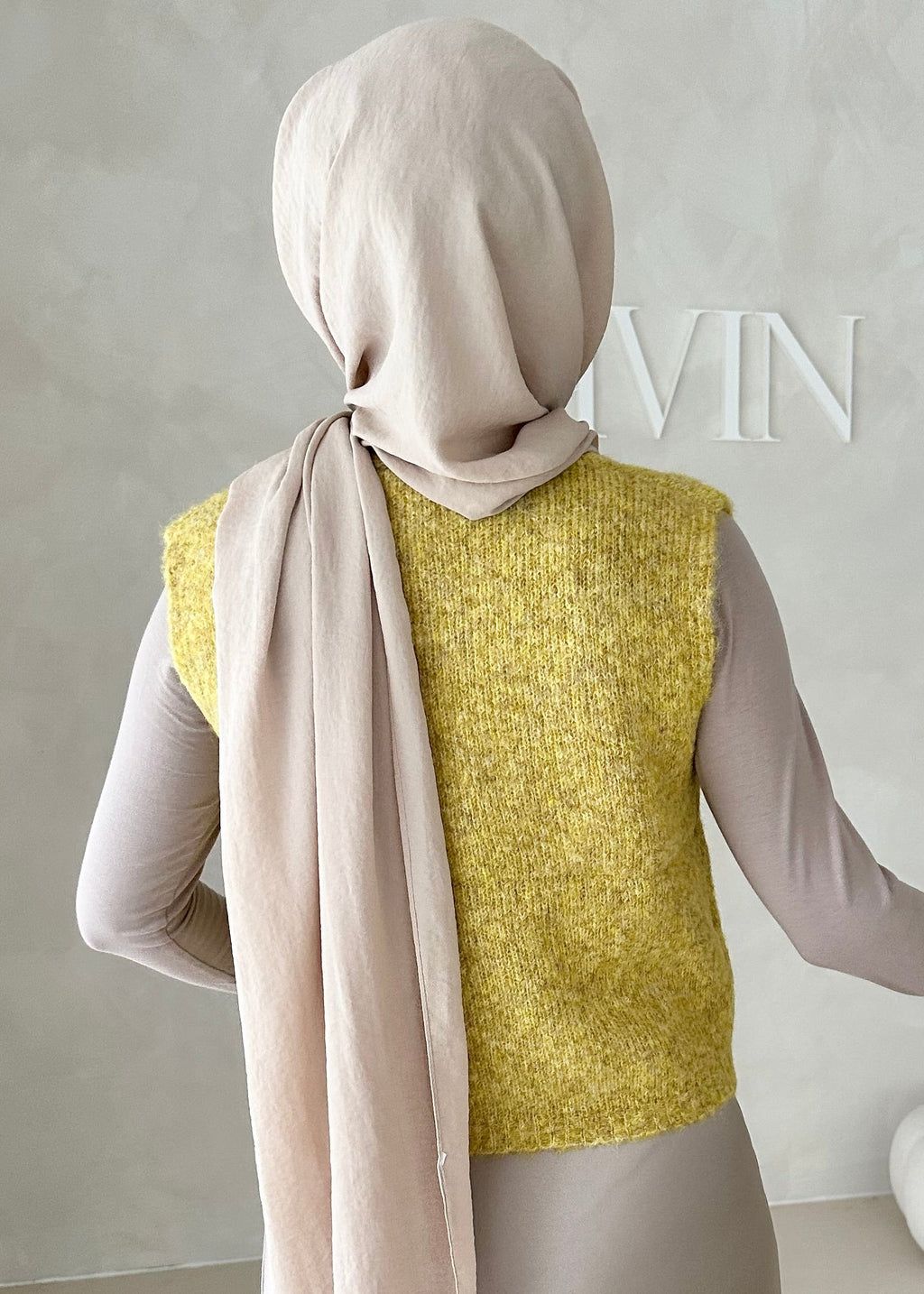 Gilet pull avec boutons lune