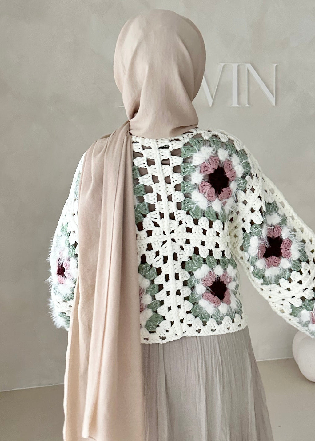 Cardigan Lilyan fait à la main