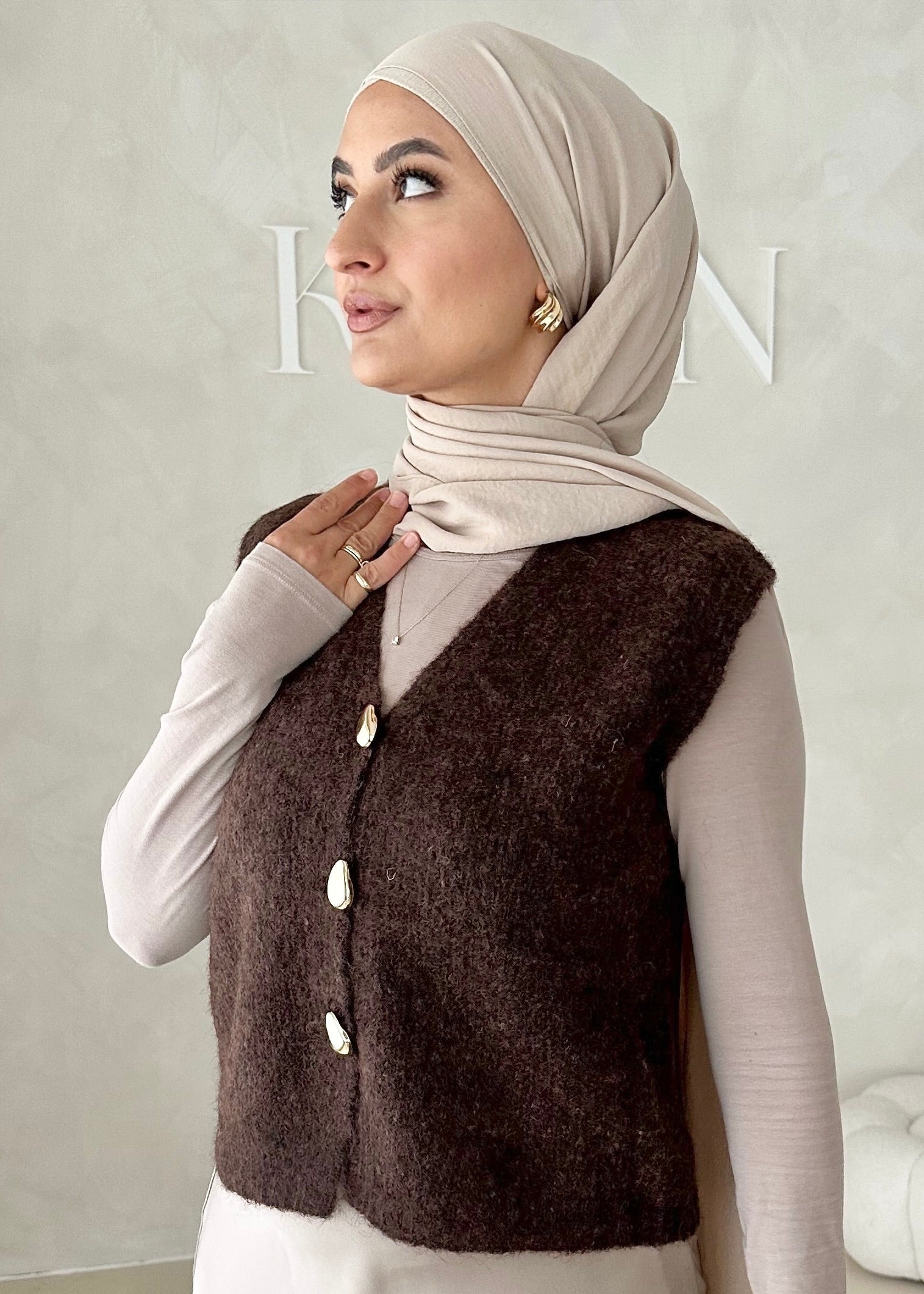 Gilet pull avec boutons lune