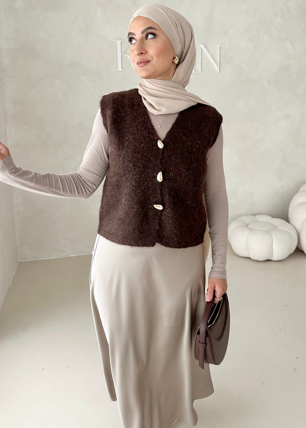 Gilet pull avec boutons lune
