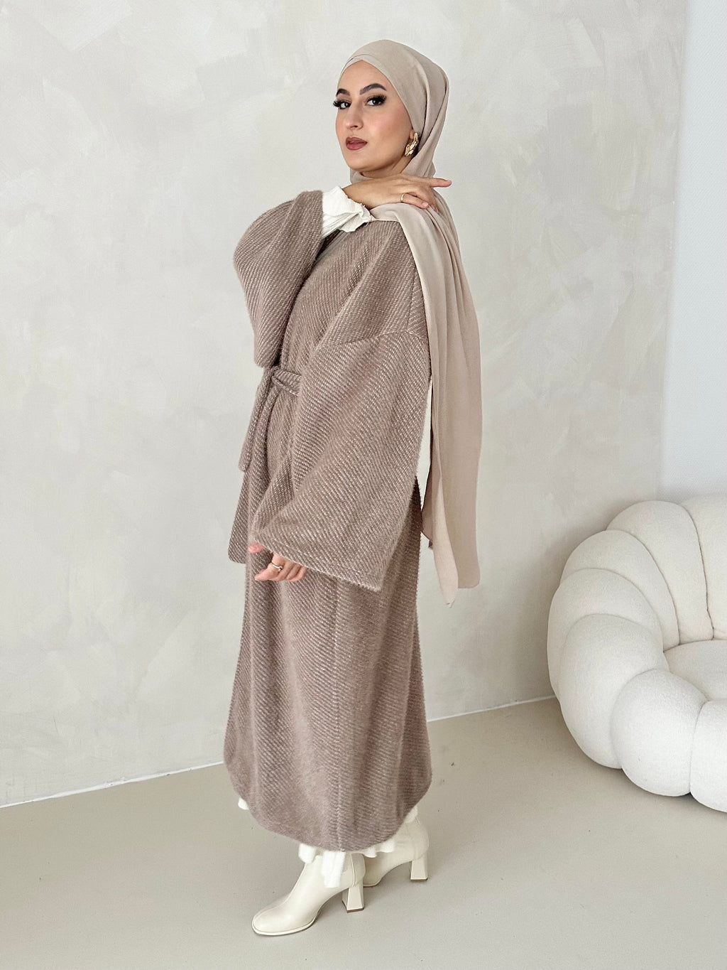 Manteau douillet avec ceinture