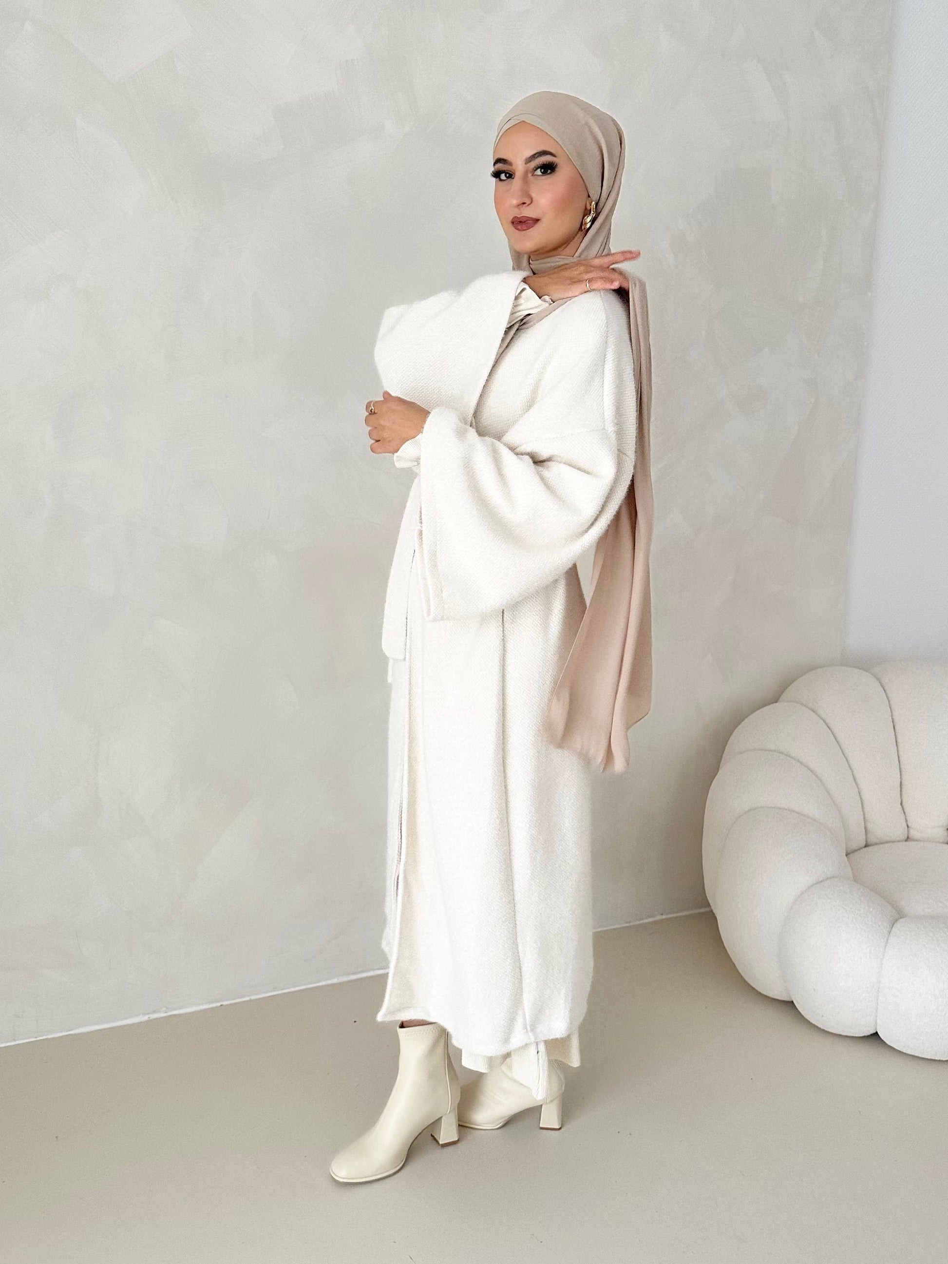 Manteau douillet avec ceinture