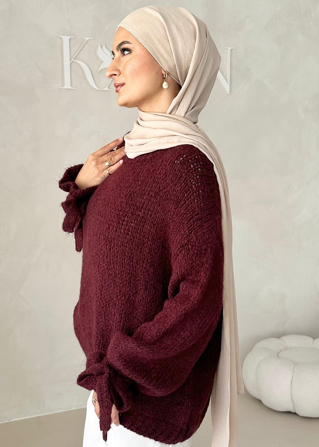 Pull avec détail en dentelle