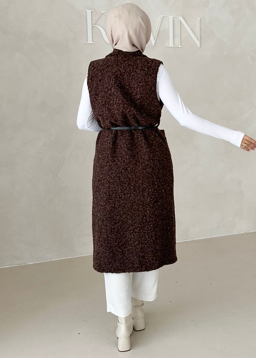 Gilet sans manches avec ceinture