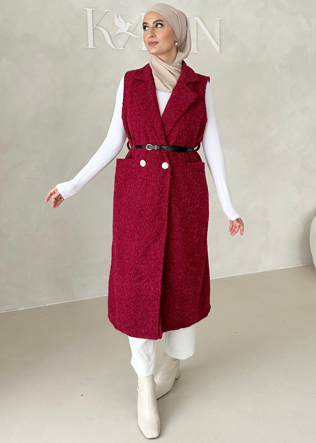 Gilet sans manches avec ceinture