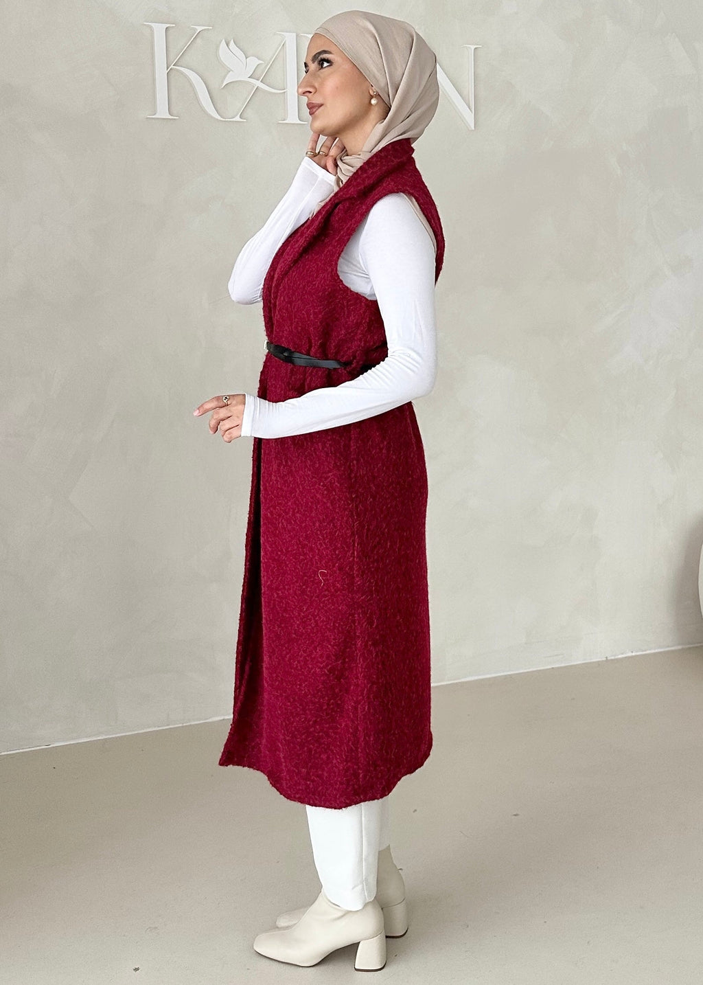 Gilet sans manches avec ceinture