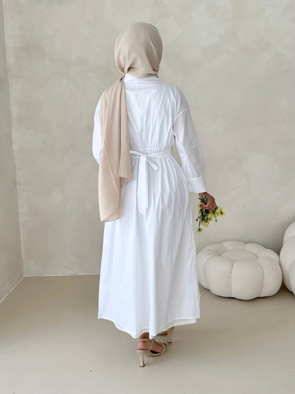 Kamari avec une taille définie