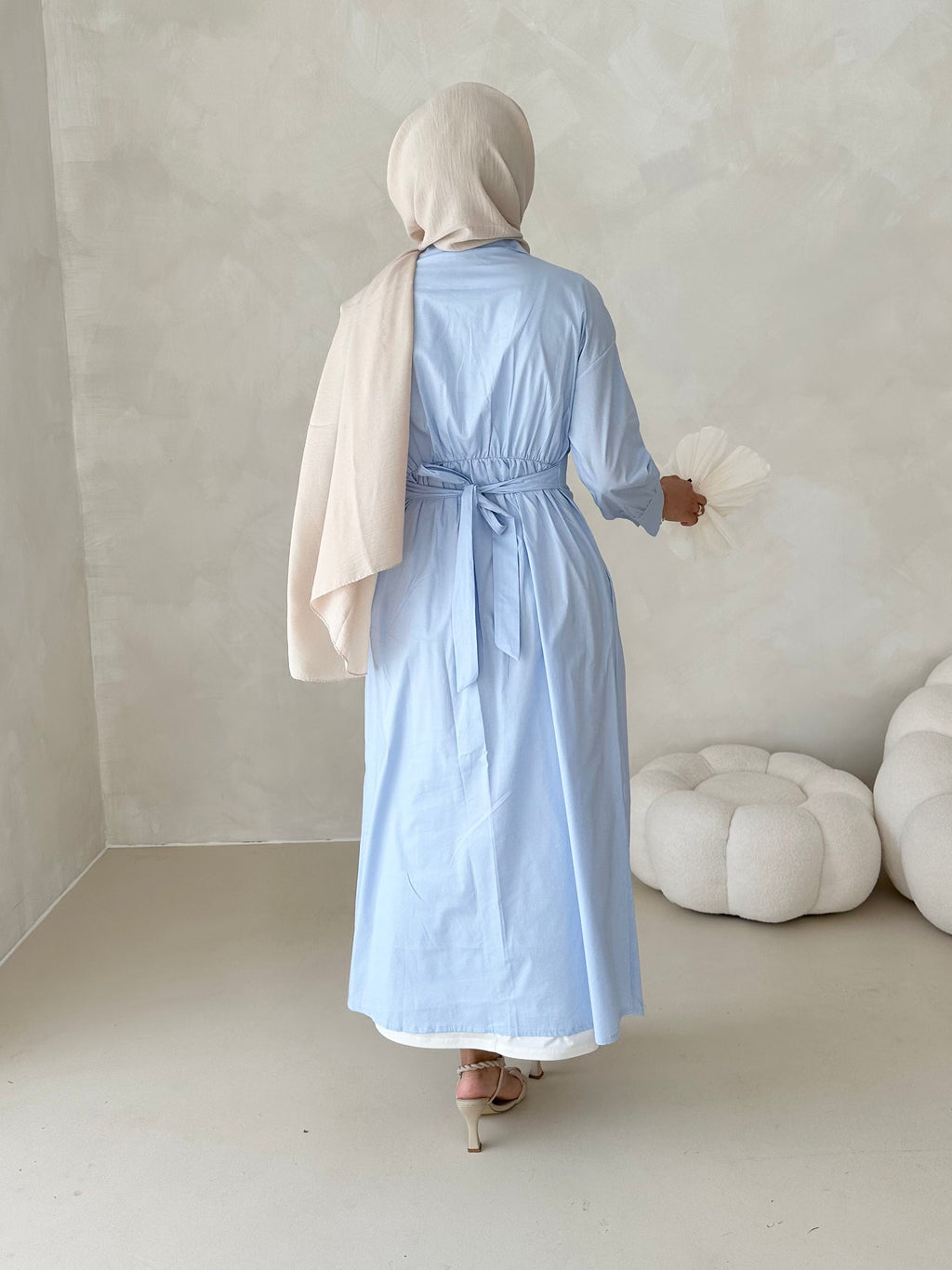 Kamari avec une taille définie