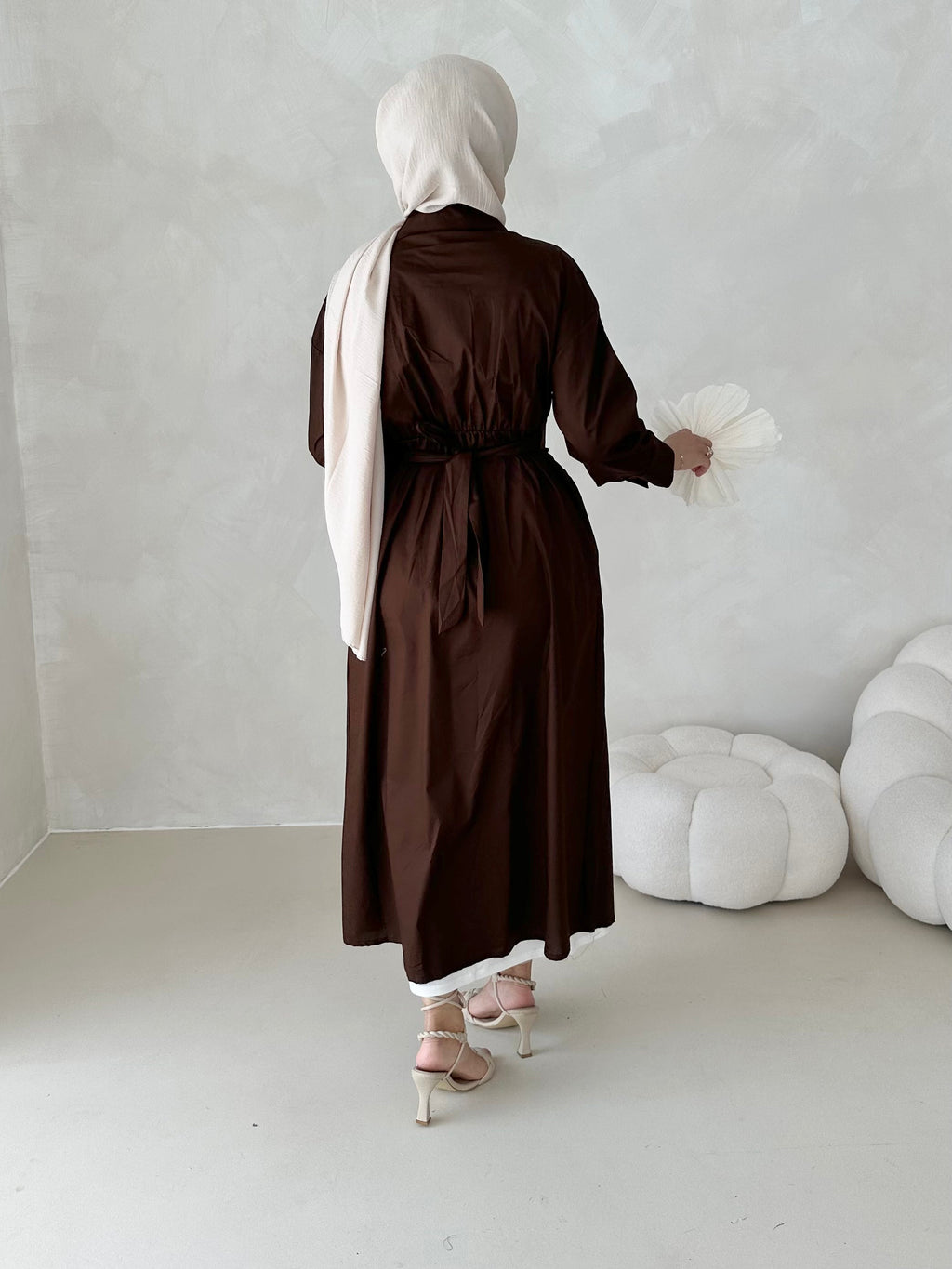 Kamari avec une taille définie