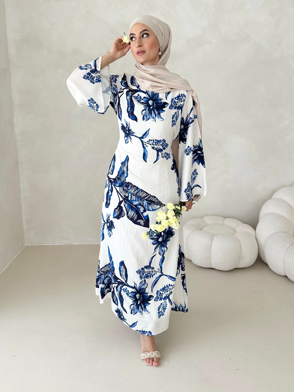 Robe à motif fleuri