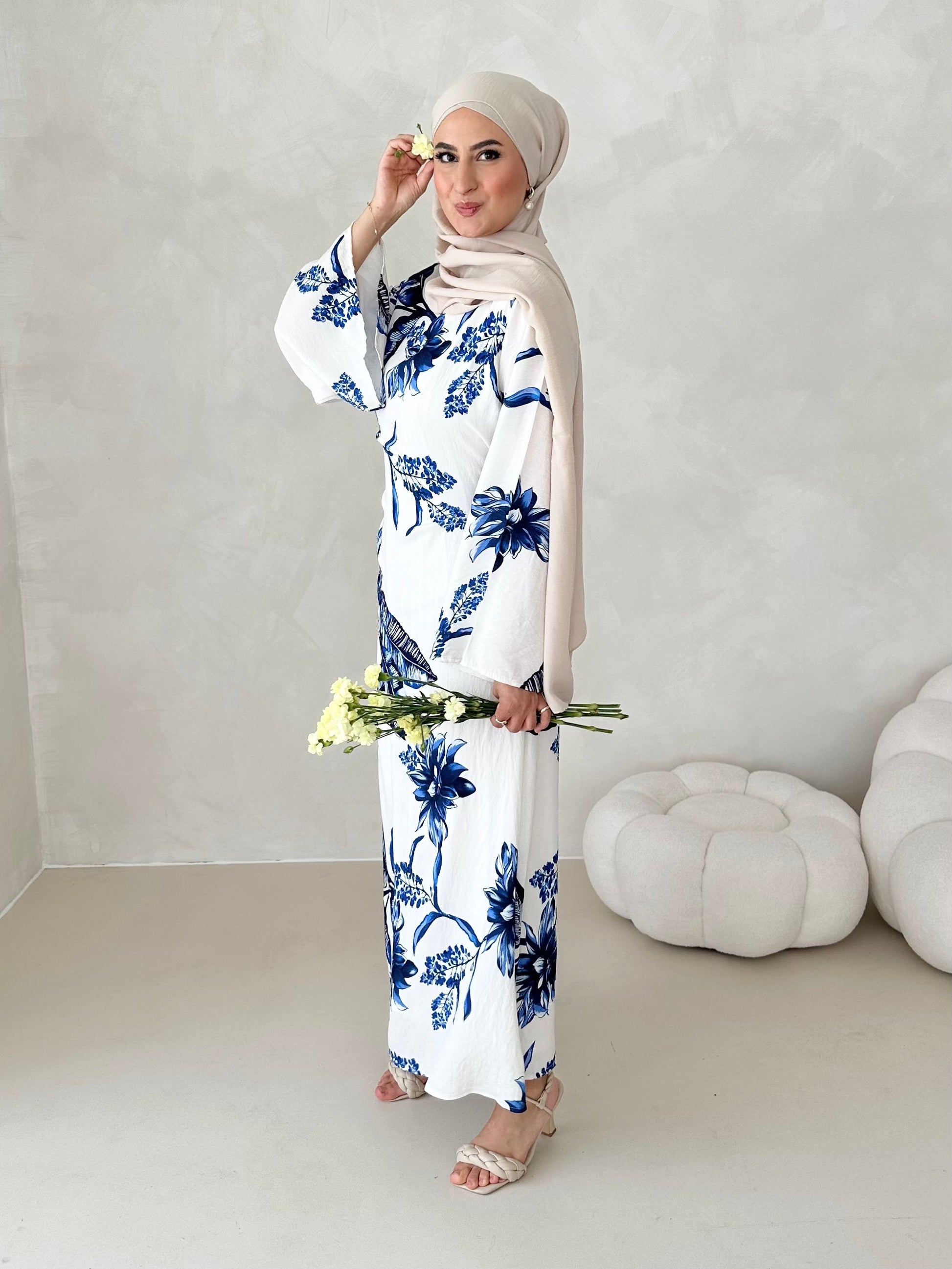 Robe à motif fleuri