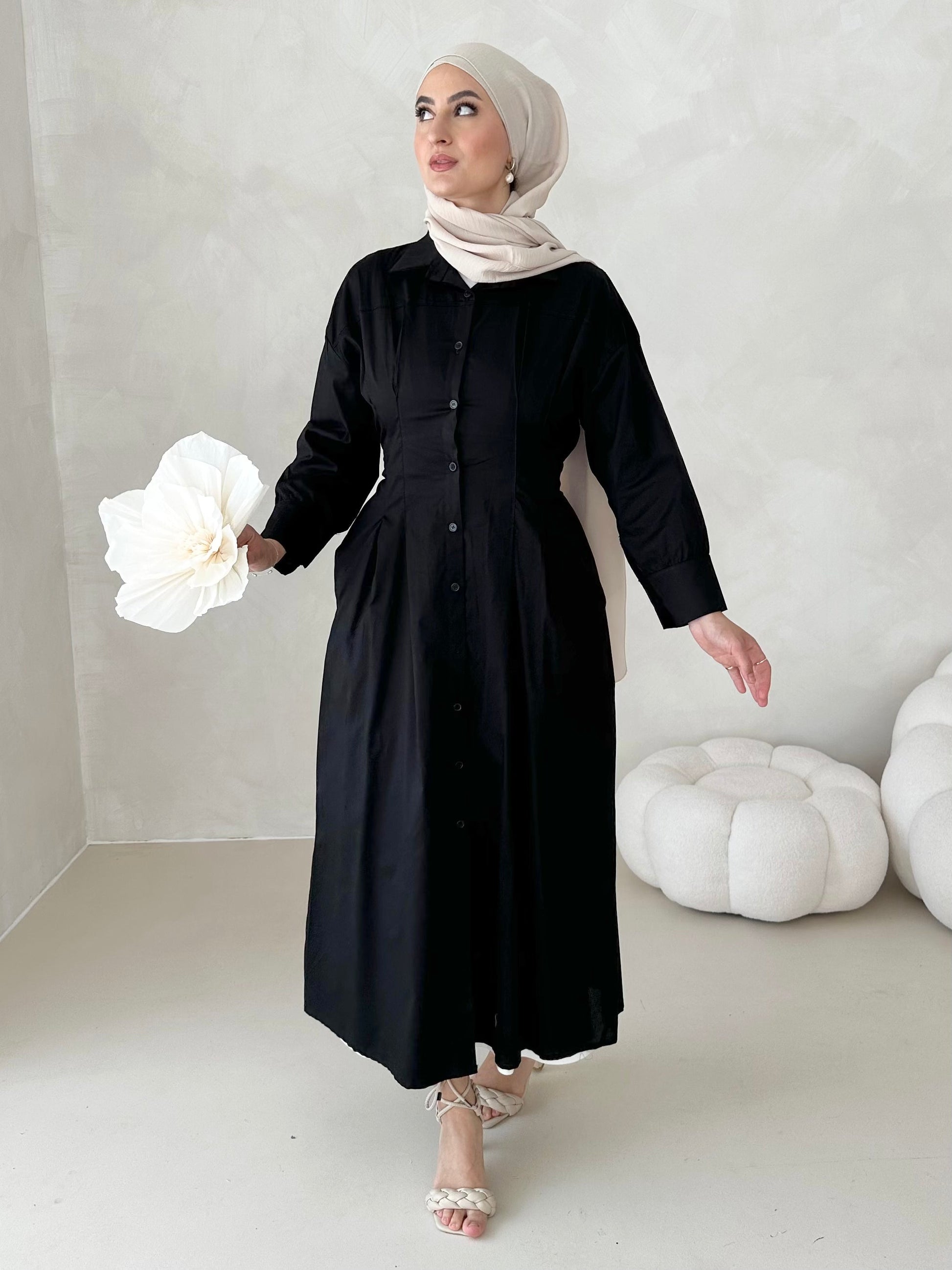 Kamari avec une taille définie