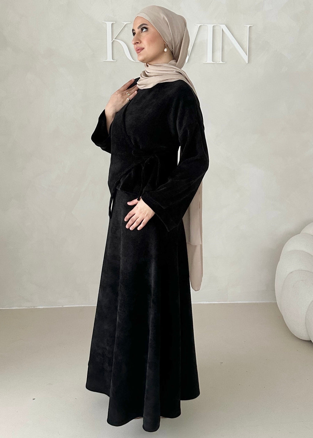 Costume deux pièces en velours côtelé à lacets