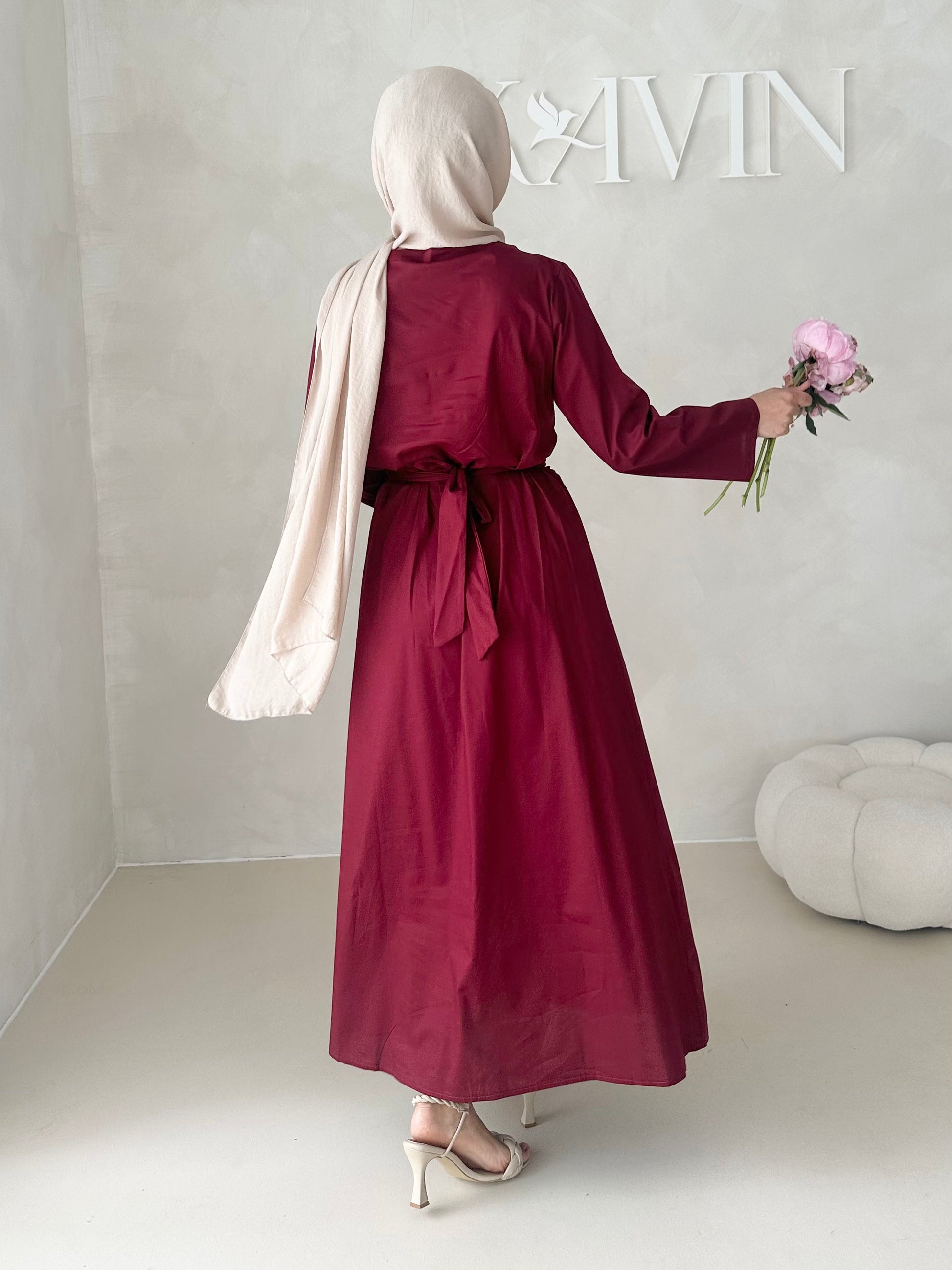 Robe avec taille froncée