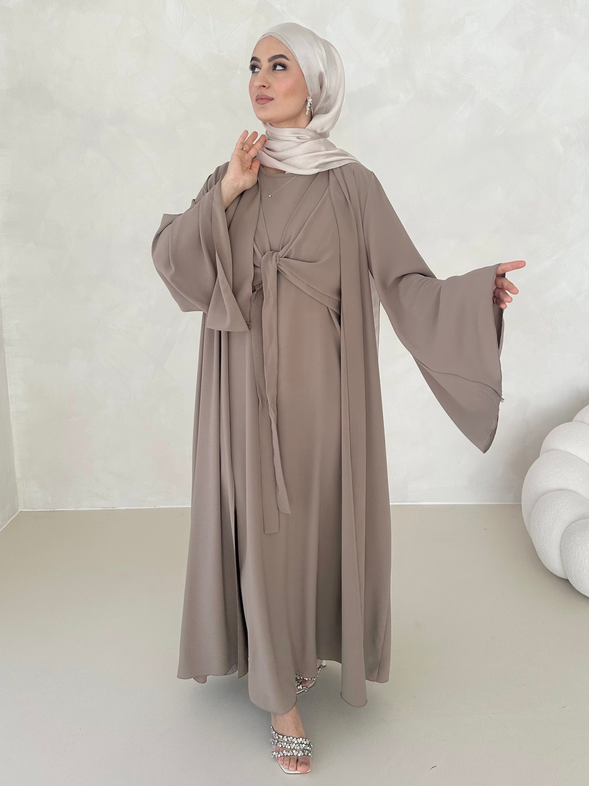 Lale Abaya deux pièces