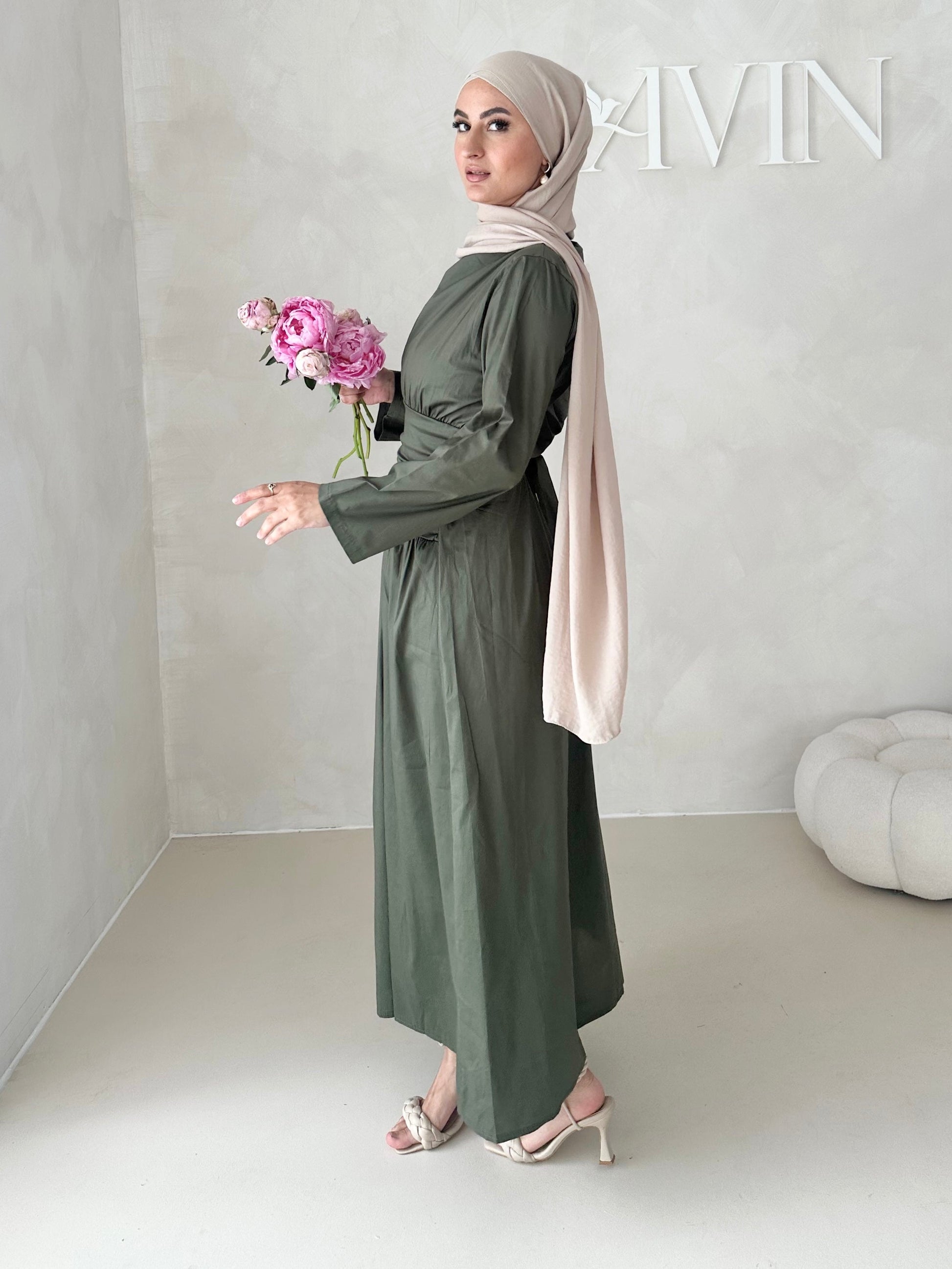 Robe avec taille froncée