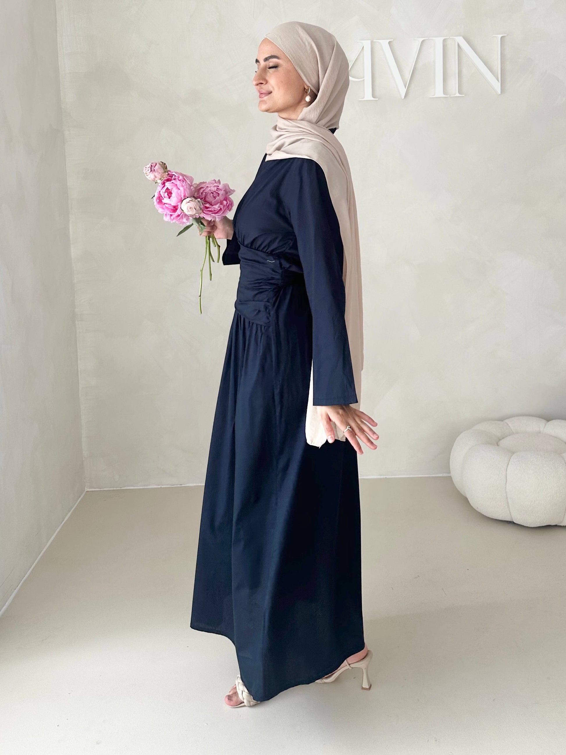 Robe avec taille froncée